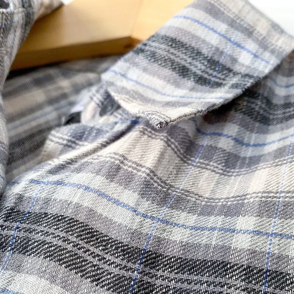 ARITZIA COMMUNITY WITH LINEN OVERSIZED GREY PLAID - Picture 4 of 4